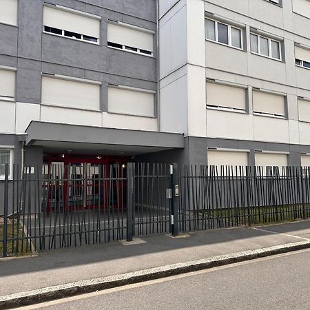 Appartement Cosy Proche De Toutes Les Commodites Orléans Esterno foto